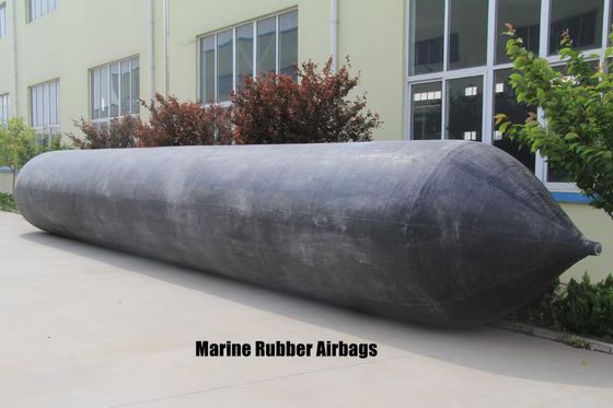 Aanpasbare luchtzakken voor schepen van rubber