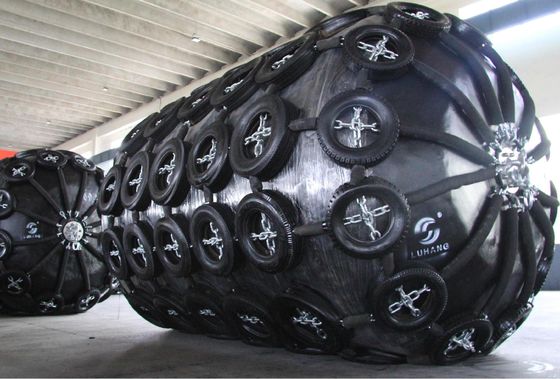 Schuimgevulde fenders - met netten