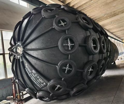 Pneumatische rubberfenders 4,5 × 7M