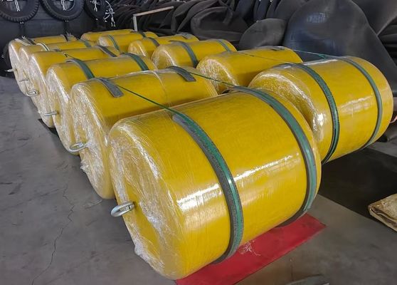 Ongeëvenaarde bescherming met schuim gevulde fenders voor maritieme en industriële toepassingen