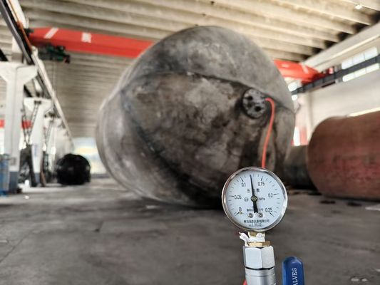 Airbags voor scheepsverbinding op maat